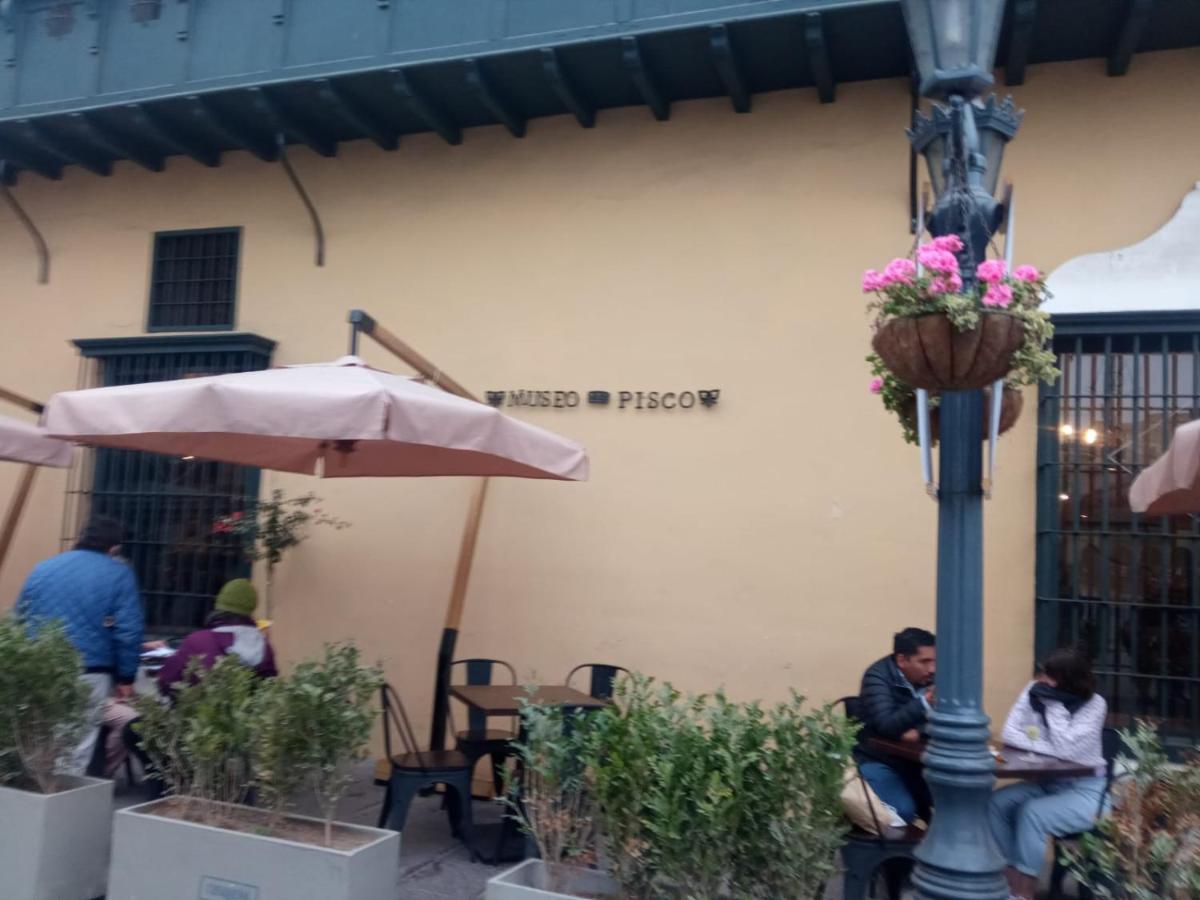 Main Square Apartment Lima Luaran gambar